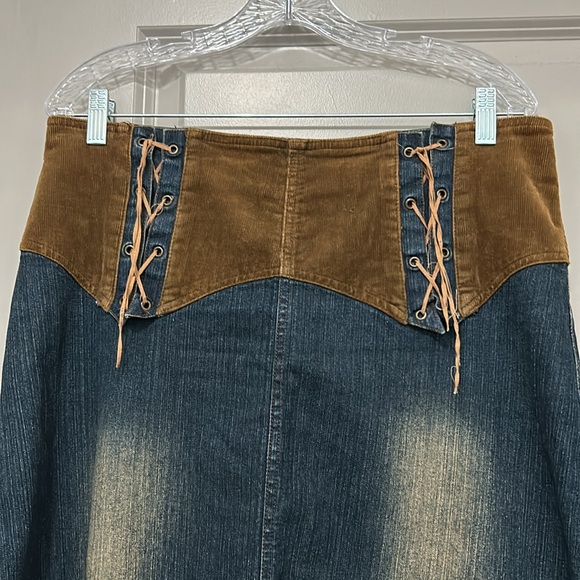 Vintage Denim Maxi Skirt- Size 10 - Picture 2 of 6